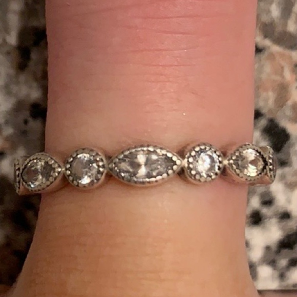 Pandora Ring